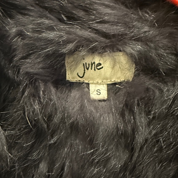 June Black Rabbit Fur Cropped Jacket - Picture 3 of 8